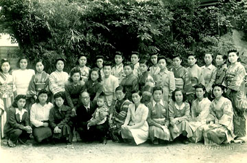 1947�E09������