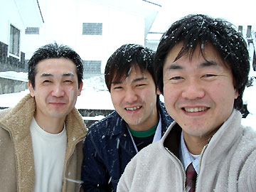 �����͓~�֋t�߂�