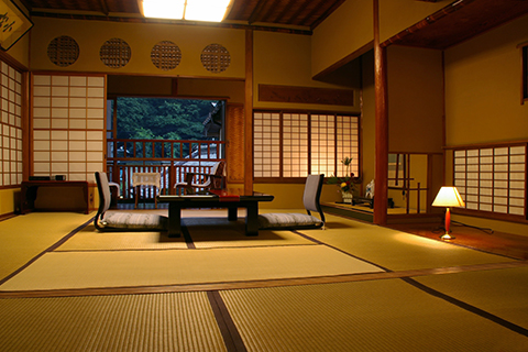 会津東山温泉　向瀧「松」の間