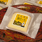 Mukaitaki Bisyukako sake cake